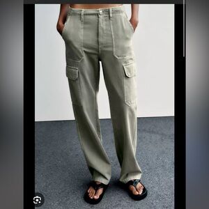 NWOT Zara High Rise Straight Cargo Pants